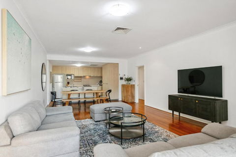 NAIR6C - Freo Soul - Australian Destinations 0