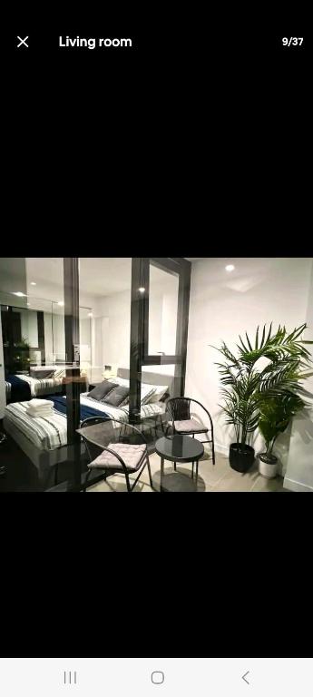 NESUTO DOCKLANDS - Australian Destinations 2