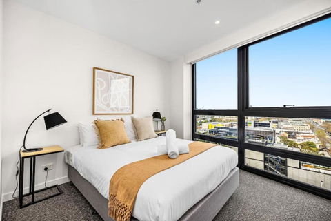 NEW Spectacular Views Southbank - Australian Destinations 3