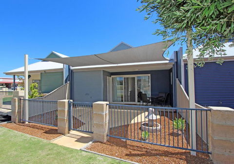 Ocean Breeze - Australian Destinations 0