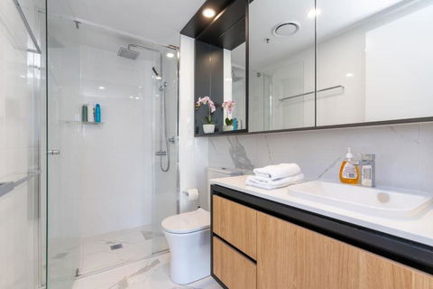 Park Avenue Apt In The Heart Of The City - Australian Destinations 3