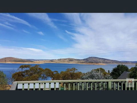 Panoramic Lake View - Australian Destinations 1