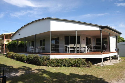 Rainbow Tides - Australian Destinations 2