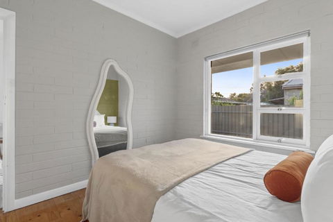 Prickly Pear Stays In Plympton - Australian Destinations 2