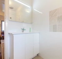 B7 Close to UWA Swan River Cafes and The New Children's Hospital - Australian Destinations