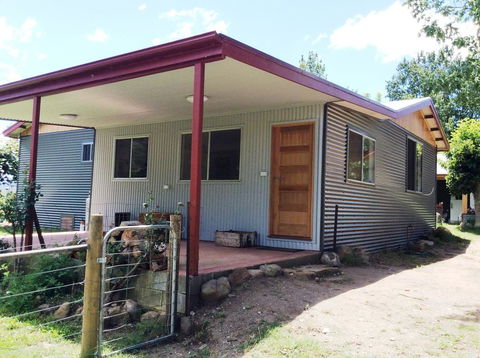 Bay Creek Guest House - Australian Destinations 3