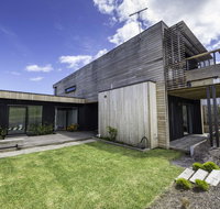Bay Retreat - Australian Destinations