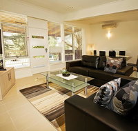 Beach House Apartments - Australian Destinations