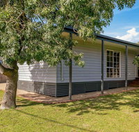 Beachcomber Bliss - Australian Destinations