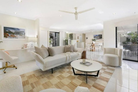 Riviera Road Miami - 4BRM Dual Villa - Australian Destinations 0