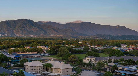 Rydges Esplanade Resort Cairns - Australian Destinations 1