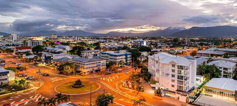 Rydges Esplanade Resort Cairns - Australian Destinations 2