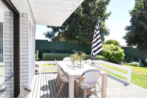 Sabi Robe WiFi 300m To Beach Dog Friendly - Australian Destinations 3