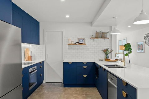 Salty Crab Bungalow - Australian Destinations 1