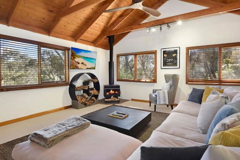 Samsara Blue Mountains - Australian Destinations 0