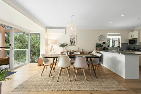 Sandy Days - Australian Destinations 2