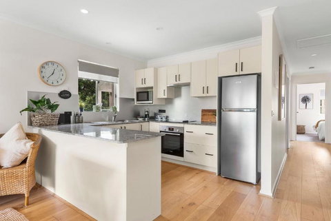 Sandy Days - Australian Destinations 3