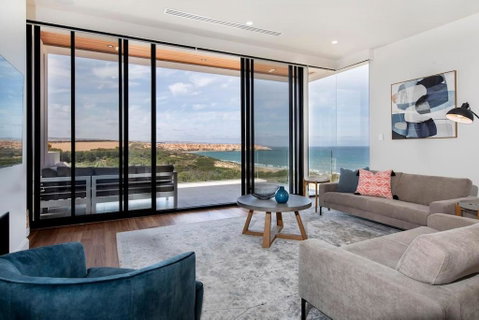 SUNSET CLIFFS Luxury Stay At Maslin Beach - Australian Destinations 1