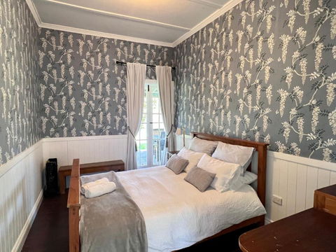 The Cottage Farm Stay - Grandchester - Australian Destinations 3