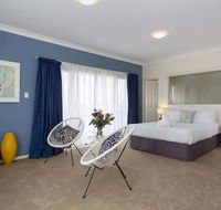 Bella Vista Townhouse with Views - Australian Destinations