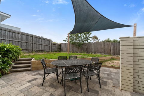 Blairgowrie Beach Baby - Australian Destinations 0