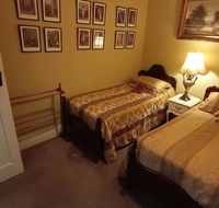 Blakes Manor Self Contained Heritage Accommodation - Australian Destinations