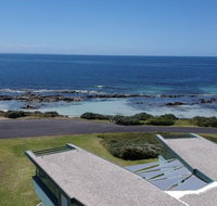 Boathouse - nearly in the water and wonderful views - Australian Destinations