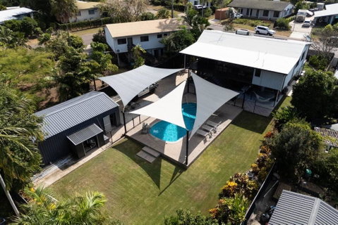 ZenLux Rosewood Luxury Family Escape - Pool - BBQ - Australian Destinations 0
