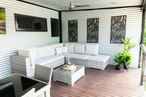 ZenLux Rosewood Luxury Family Escape - Pool - BBQ - Australian Destinations 1