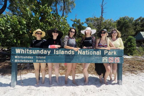 Whitehaven Beach Club - Australian Destinations 0