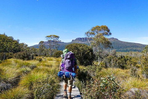 6 Day Trek The Cradle Mountain Overland Track - Australian Destinations 4