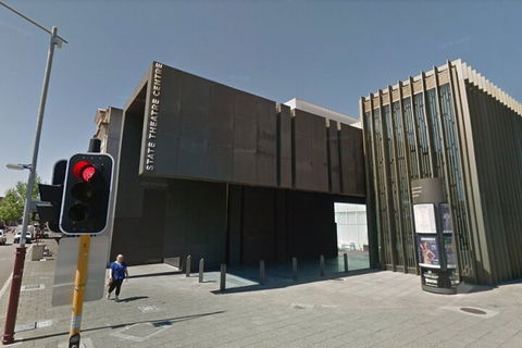 Perth Scavenger Hunt: Perched On A Swan - Australian Destinations 4