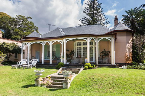 Eastern Suburbs Of Sydney, Woolloomooloo And Barangaroo - Australian Destinations 1