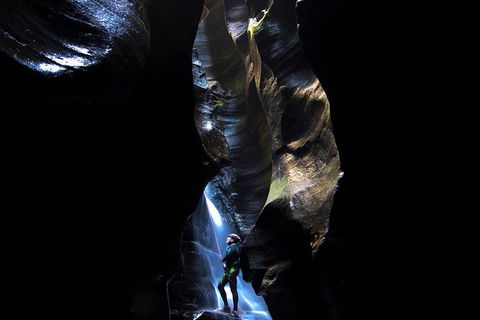 Full-Day Canyoning Experience At Stunning Empress Canyon - Australian Destinations 3
