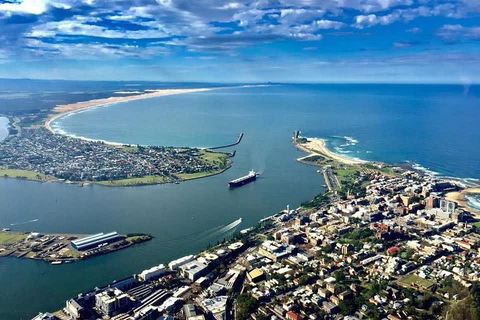 40-45 Minute Port Stephens And Stockton Beach Helicopter Flight - For 2 - Australian Destinations 2